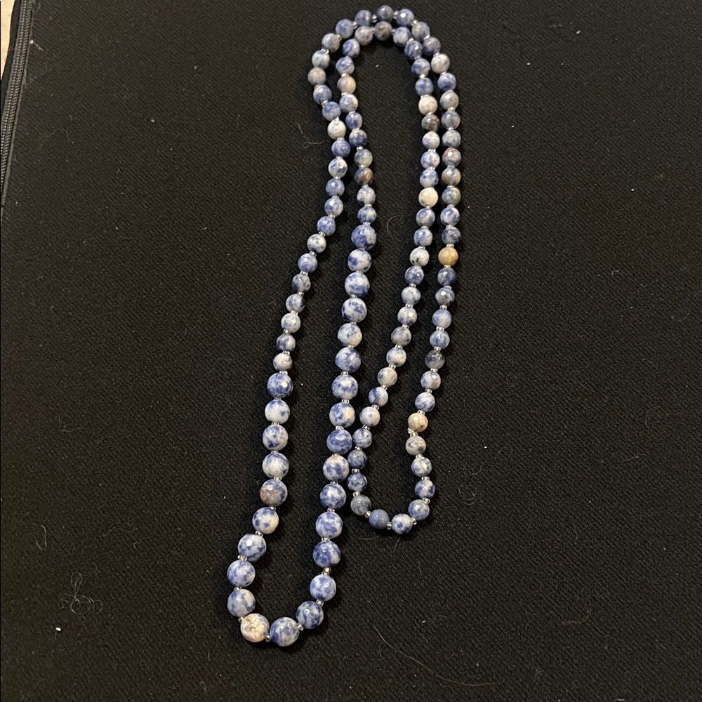 Elegant Blue Beaded Necklace